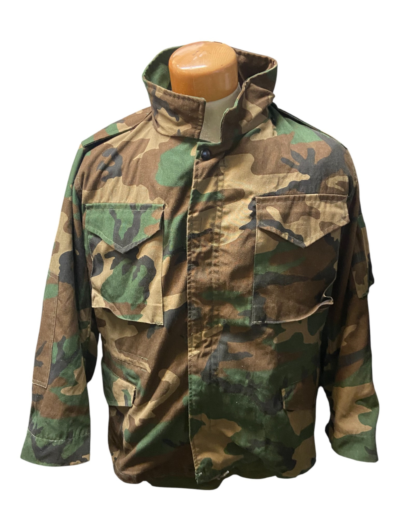 U.S. Armed Forces M81 Woodland Aircrew Cold Weather Jacket - Small Short