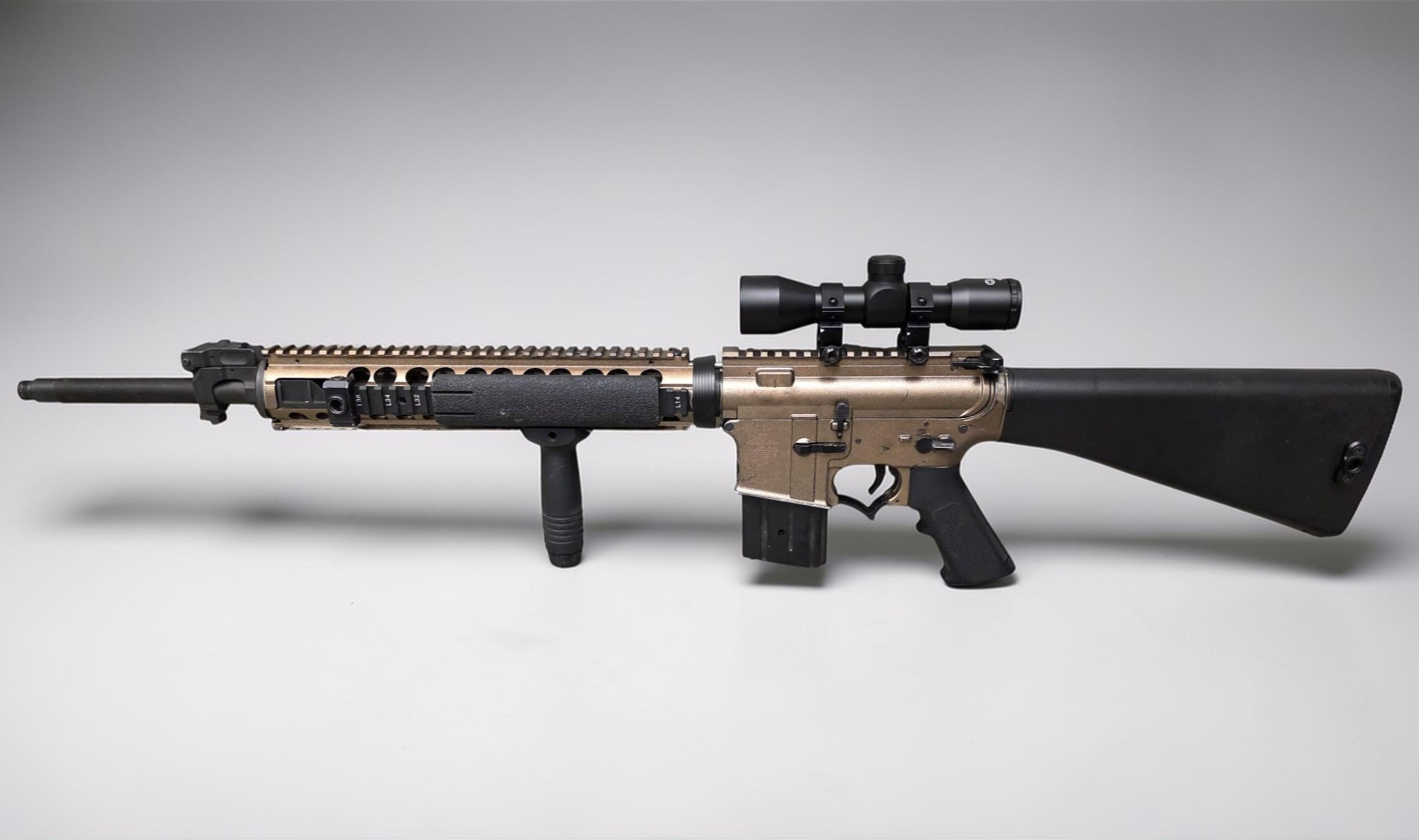 E&C Airsoft M16A3 Airsoft AEG Rifle w/ RIS Handguard - USEDⓈ