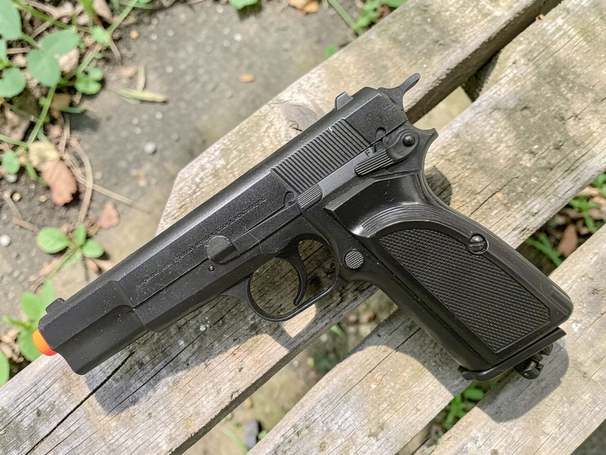 Umarex Licensed Browning Hi Power MARK III Non-Blowback CO2 Airsoft Pistol - USEDⓈ