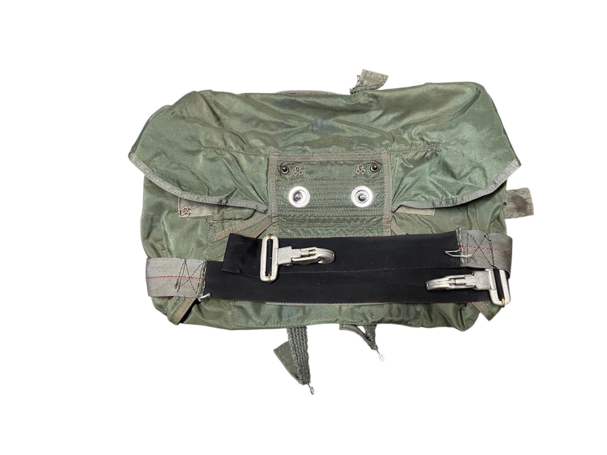 U.S. Armed Forces T-10 Nylon Reserve Parachute Pack W/ Clip-On Hooks