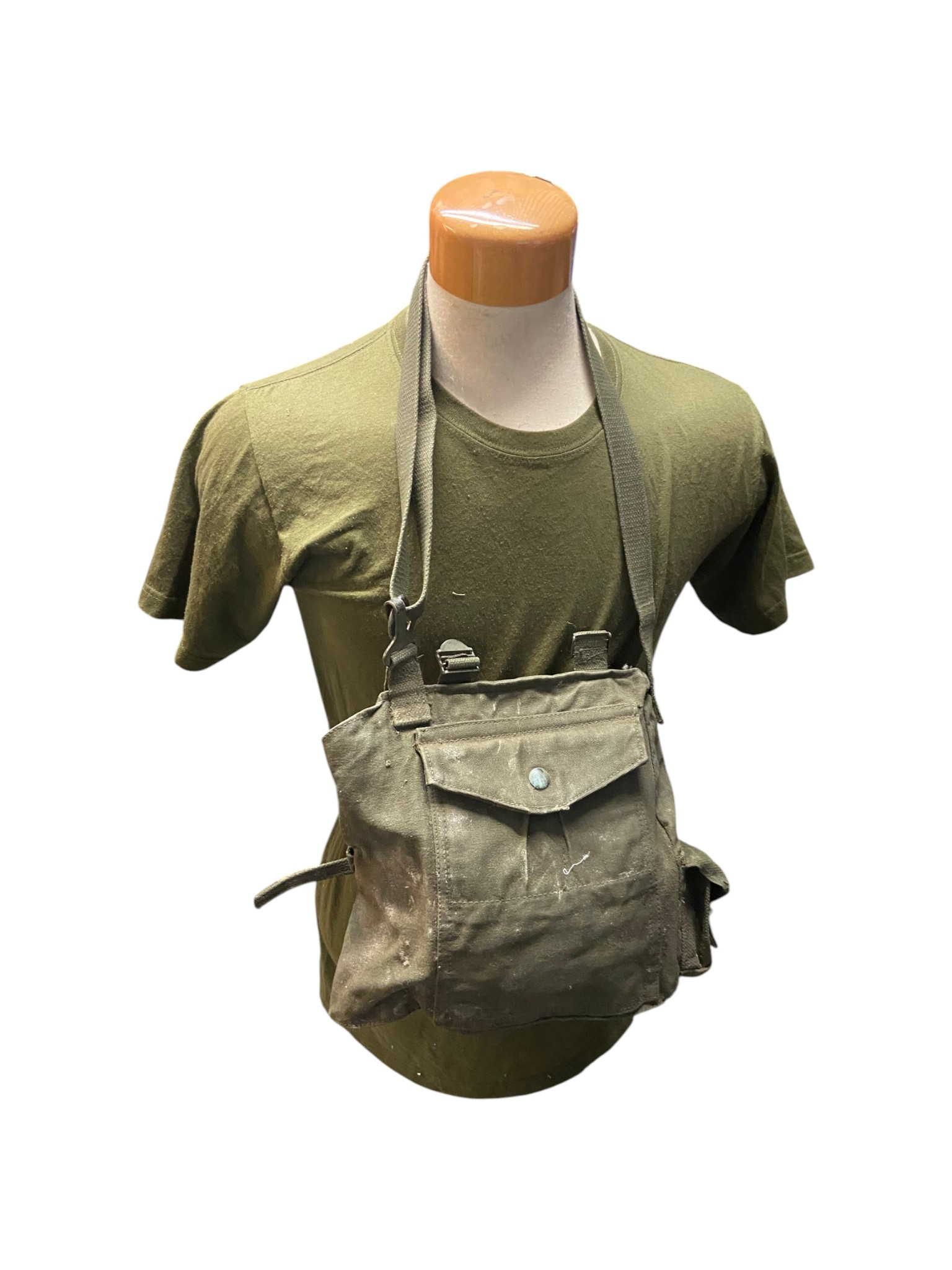 Canadian Armed Forces 51' Pattern Gas Mask Carrier Type II