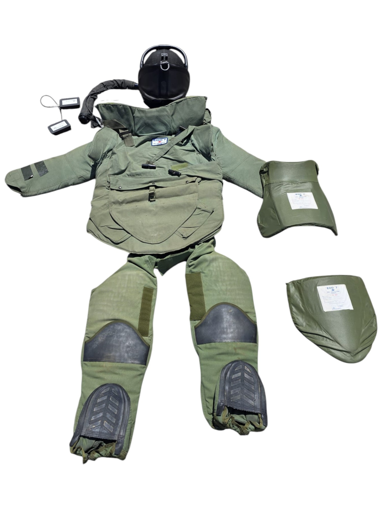 Canadian Armed Forces EOD Technician Bomb/Ordnance Disposal Suit - Package