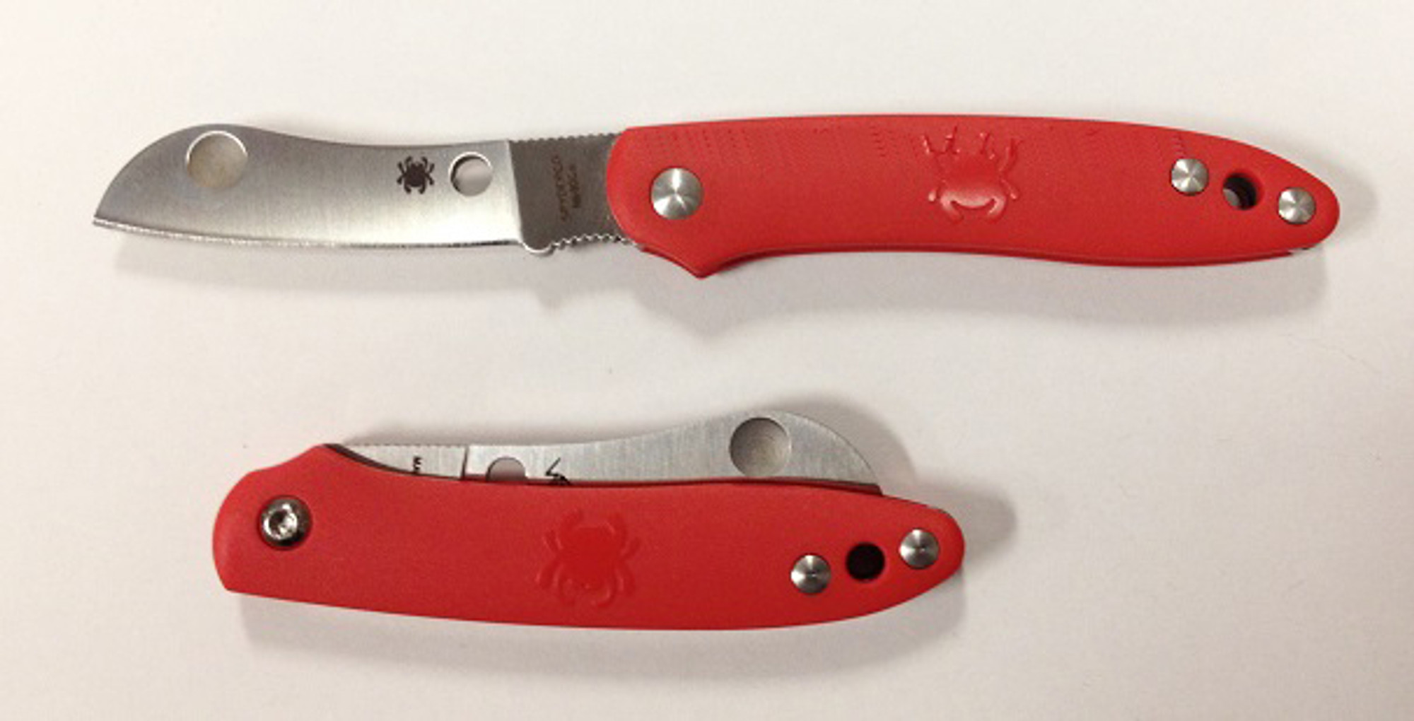 Spyderco C189PRD Roadie Folder Red