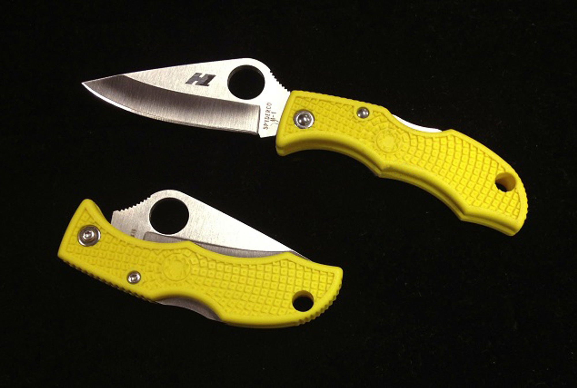 Spyderco CLYLP3 LadyBug Salt H1 Yellow Plain Edge