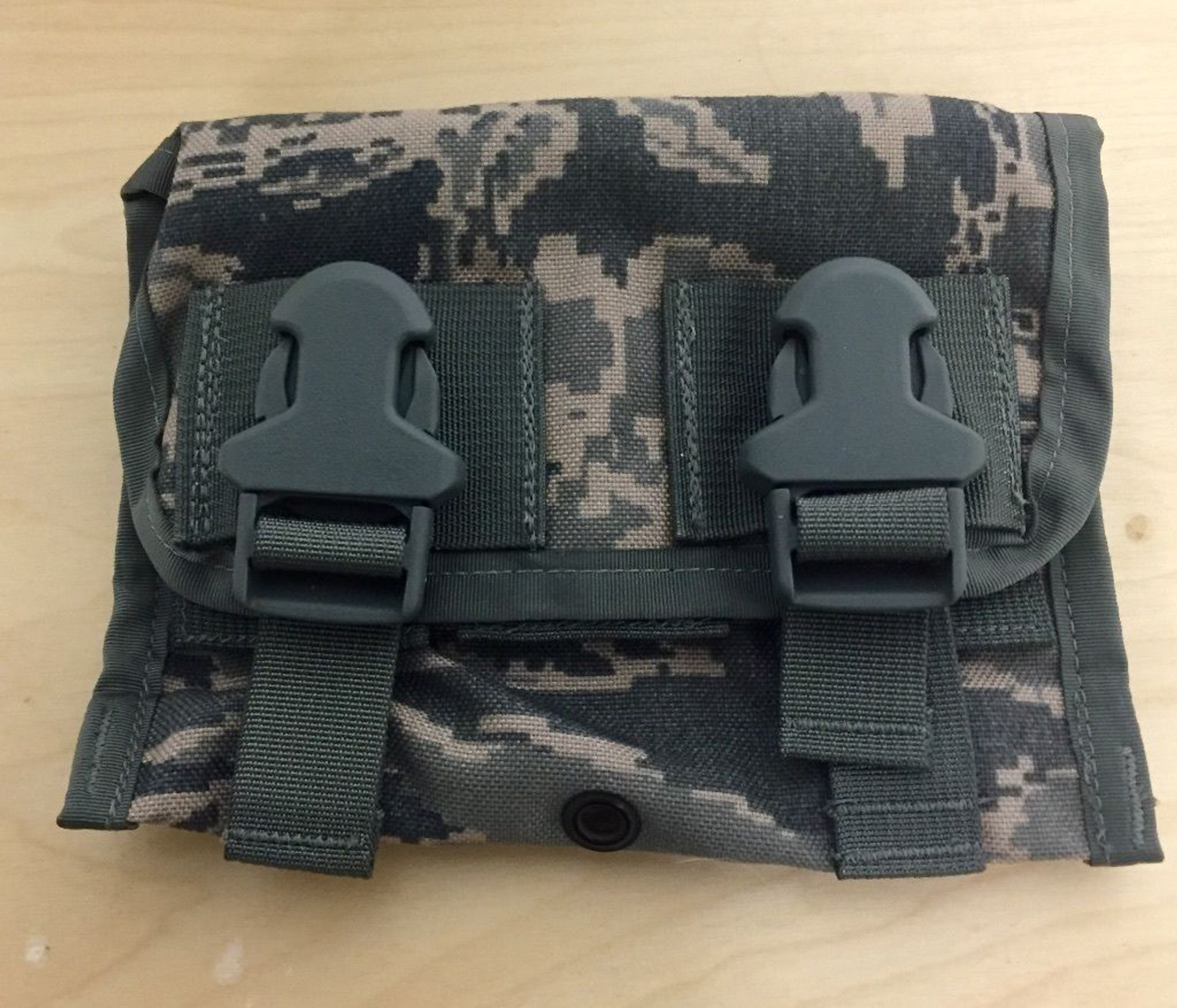 U.S. Armed Forces ABU 40mm Grenade Pouch