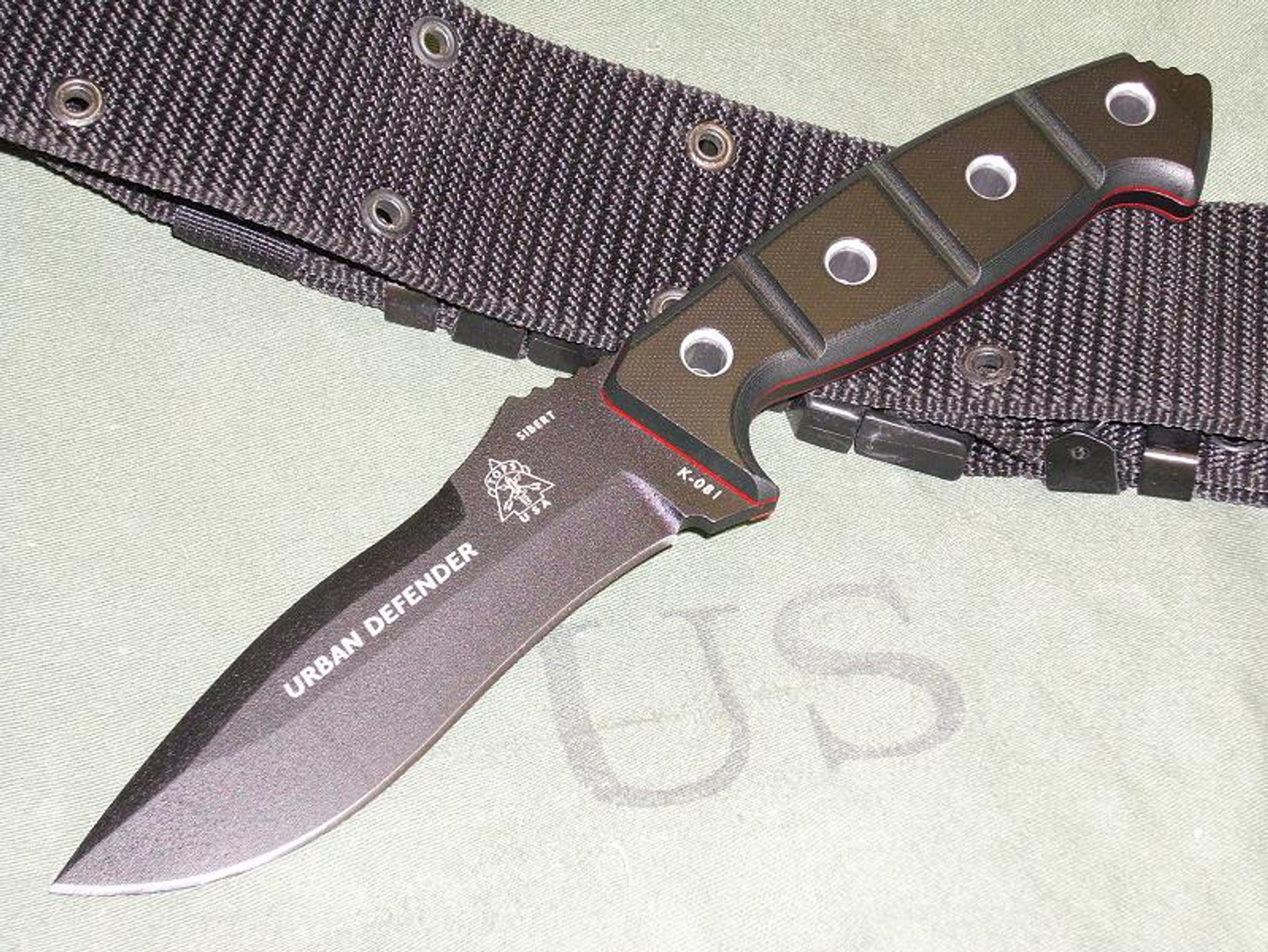 TOPS URDF01 Urban Defender w/Kydex Sheath