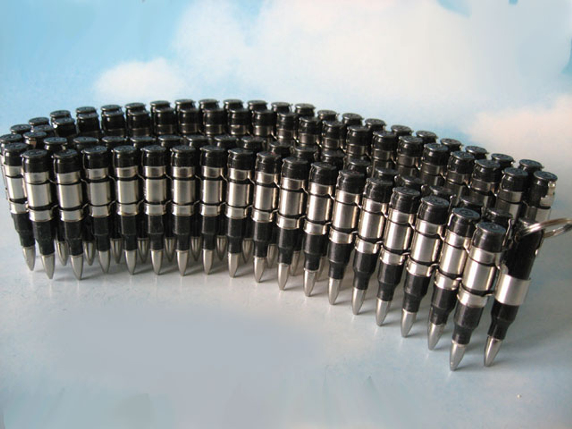 Bullet Belt 5.56 mm - Black Casings & Nickel Links