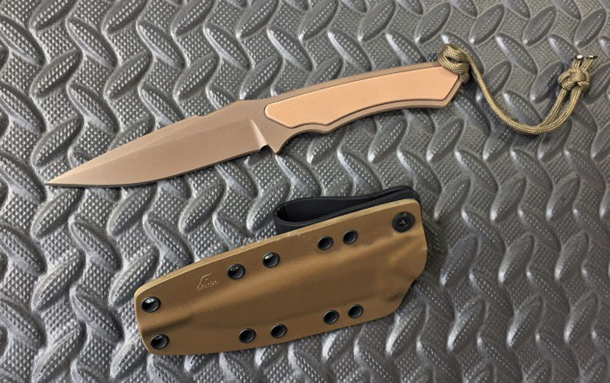 Spartan Blades Phrike FDE - Tan Kydex Sheath - Tan G10