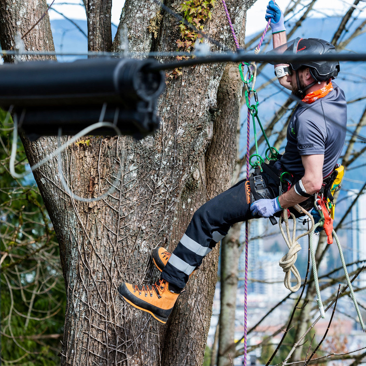 Clogger Arcmax Fire Resistant Chainsaw Trousers Outdoor 1