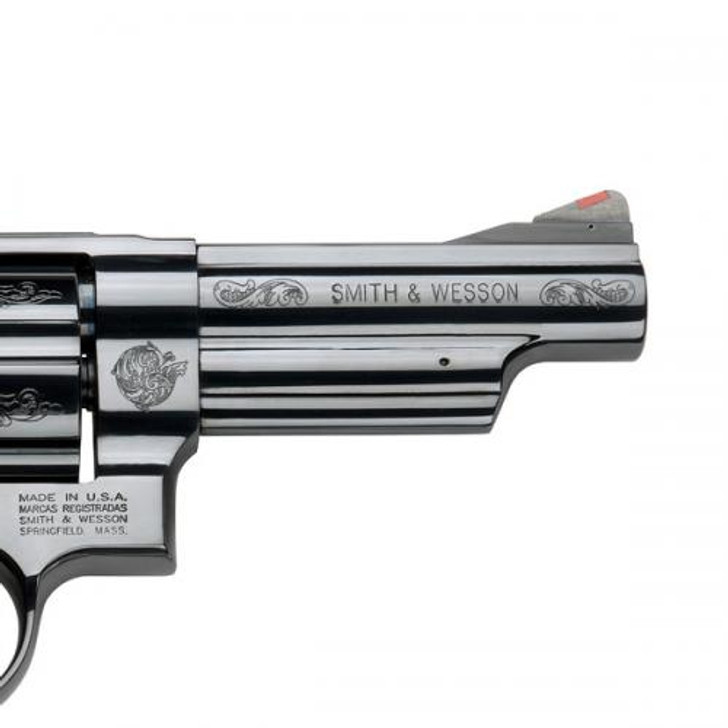 SMITH & WESSON MODEL 29 REVOLVER 44 MAGNUM - MACHINE ENGRAVED