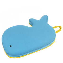 Moby Bath Kneeler