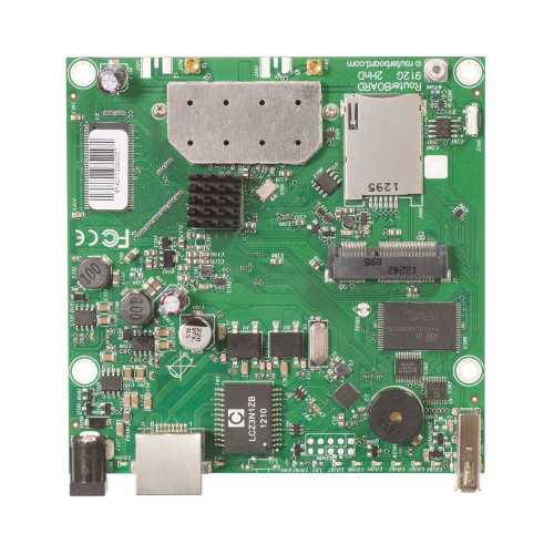 MikroTik 600MHz Wireless Router