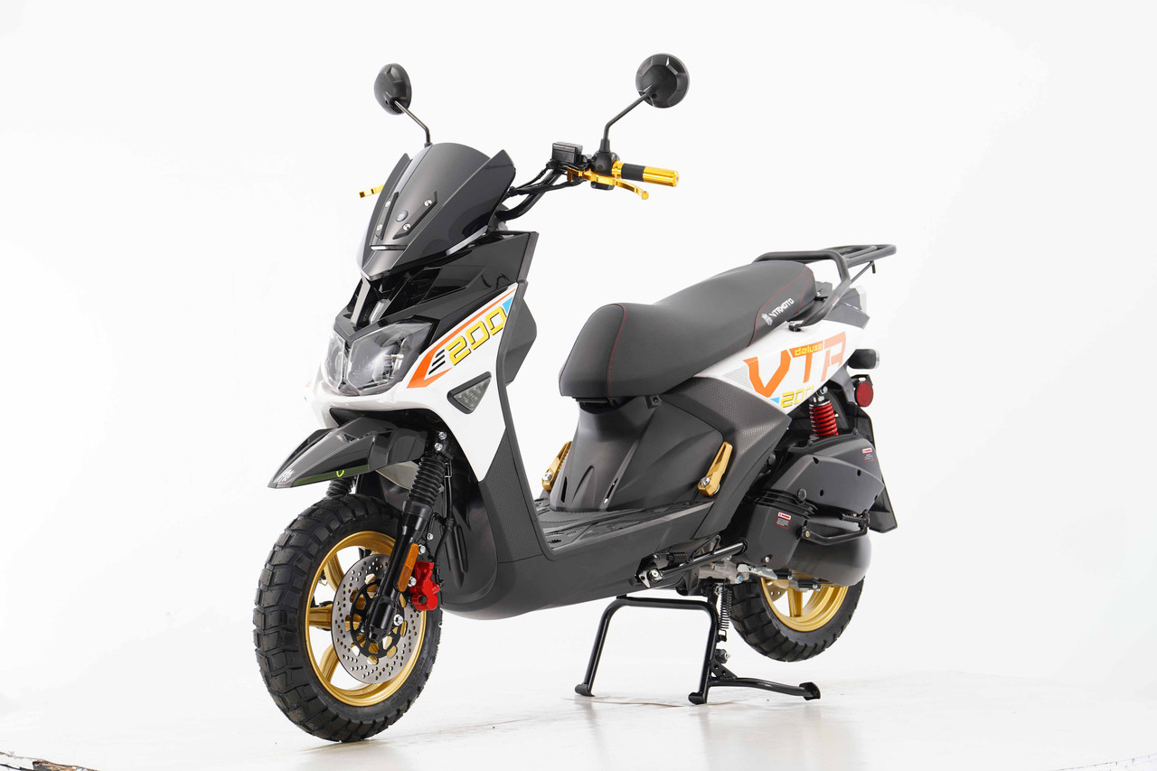 Vitacci Fighter Pro VTR 200 | 169cc Scooter w/ Digital Speedometer, USB & LED Lights