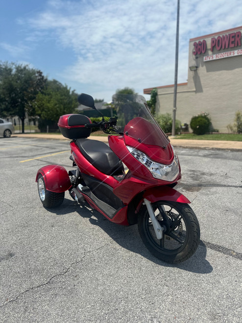 Display Model Ice Bear Q6 50cc Trike (PST50-17) | 3-Wheel Scooter | Mint Condition | Title in Hand