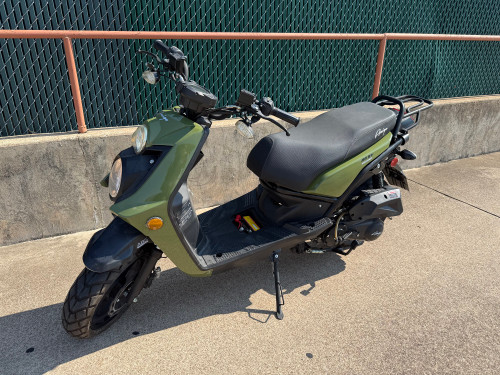 Display Model Amigo RX-150 Adventure Scooter CARB Approved, 80 MPG Fuel Efficiency