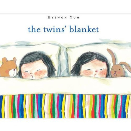 The Twins' Blanket by Hyewon Yum 9780374379728