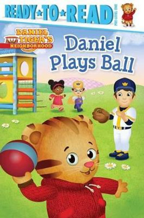 Daniel Plays Ball by Maggie Testa 9781481417105