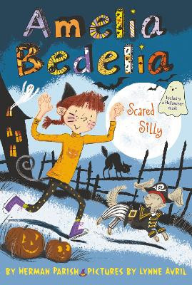 Amelia Bedelia Special Edition Holiday Chapter Book #2: Amelia Bedelia Scared Silly by Herman Parish 9780062962065