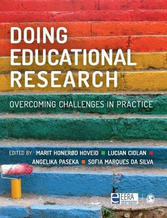 Doing Educational Research: Overcoming Challenges In Practice by Marit Honerod Hoveid 9781526435538