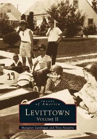 Levittown by Margaret Lundrigan 9780738562292