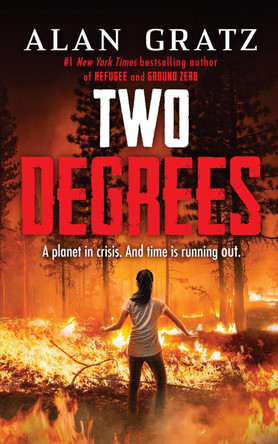 Two Degrees by Alan Gratz 9780702323249