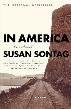 In America by Susan Sontag 9780312273200