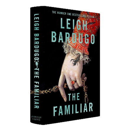 The Familiar: Limited Exclusive Edition by Leigh Bardugo 9780241704400