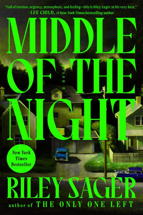 Middle of the Night: A Novel by Riley Sager 9780593472378