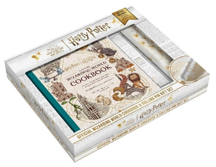 Harry Potter and Fantastic Beasts: Official Wizarding World Cookbook Gift Set: Spellbinding Meals From New York to Hogwarts and Beyond! Jody Revenson 9798886636048