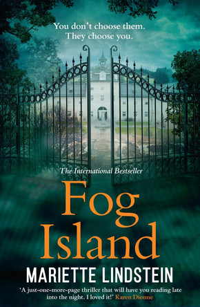 Fog Island: A terrifying thriller set in a modern-day cult (Fog Island Trilogy, Book 1) by Mariette Lindstein 9780008245344 [USED COPY]