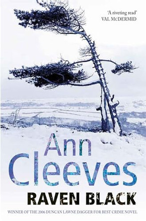 Raven Black by Ann Cleeves 9780330512947 [USED COPY]