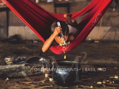Om2--Ordinary Moments+ by Basil Pao 9789888805754