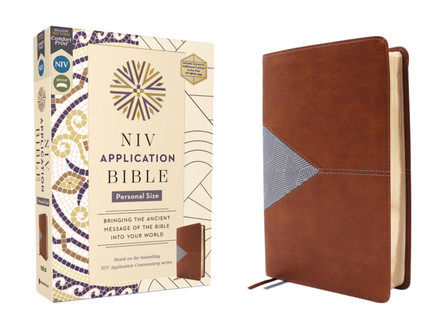 NIV Application Bible, Personal Size, Leathersoft, Brown/Blue, Red Letter, Comfort Print: Bringing the Ancient Message of the Bible into Your World 9780310465249