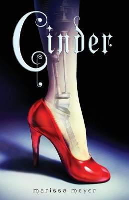 Cinder by Marissa Meyer 9781432875862