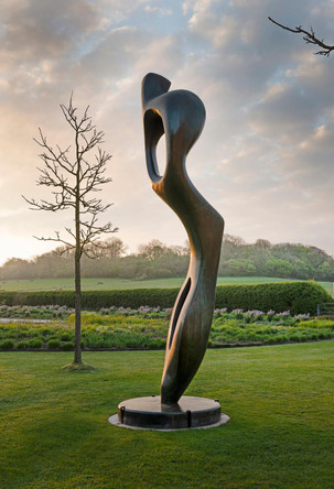Henry Moore: Monumental Nature Laura Bruni 9781842468531