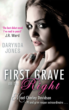 First Grave On The Right: Number 1 in series by Darynda Jones 9780749956042 [USED COPY]