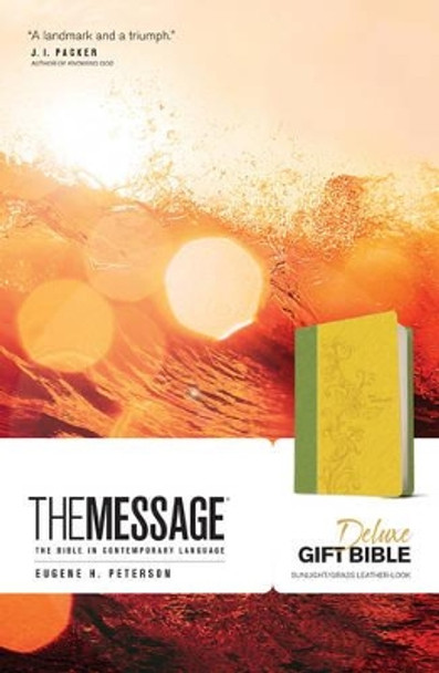 Message Deluxe Gift Bible, Black by Eugene H. Peterson 9781631465796