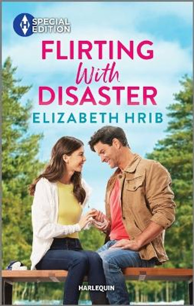 Flirting with Disaster by Elizabeth Hrib 9781335594563