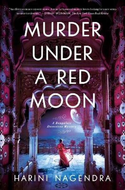 Murder Under a Red Moon: A 1920s Bangalore Mystery by Harini Nagendra 9781639363704