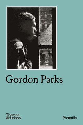 Gordon Parks by  9780500411094