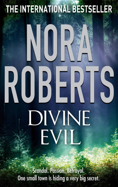 Divine Evil by Nora Roberts 9780749941567 [USED COPY]