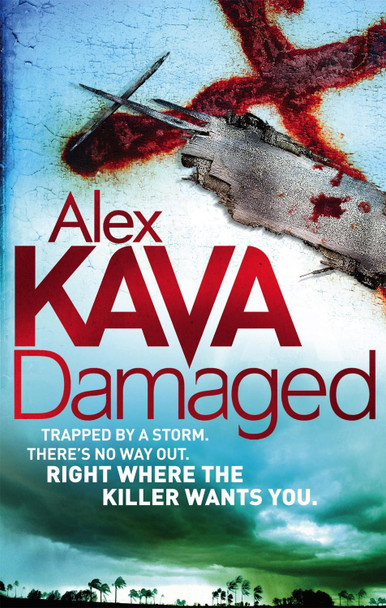 Damaged by Alex Kava 9780751543353
