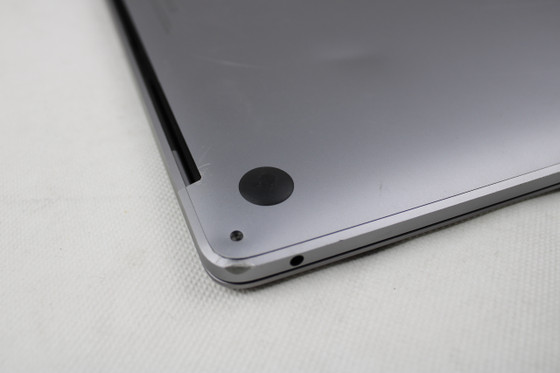 Apple Refurbished MacBook Pro Retina 13" - Mid 2017 - Space Grey - Clearance | Recompute