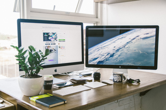 Will a Second Computer Monitor Make Your Life Easier?