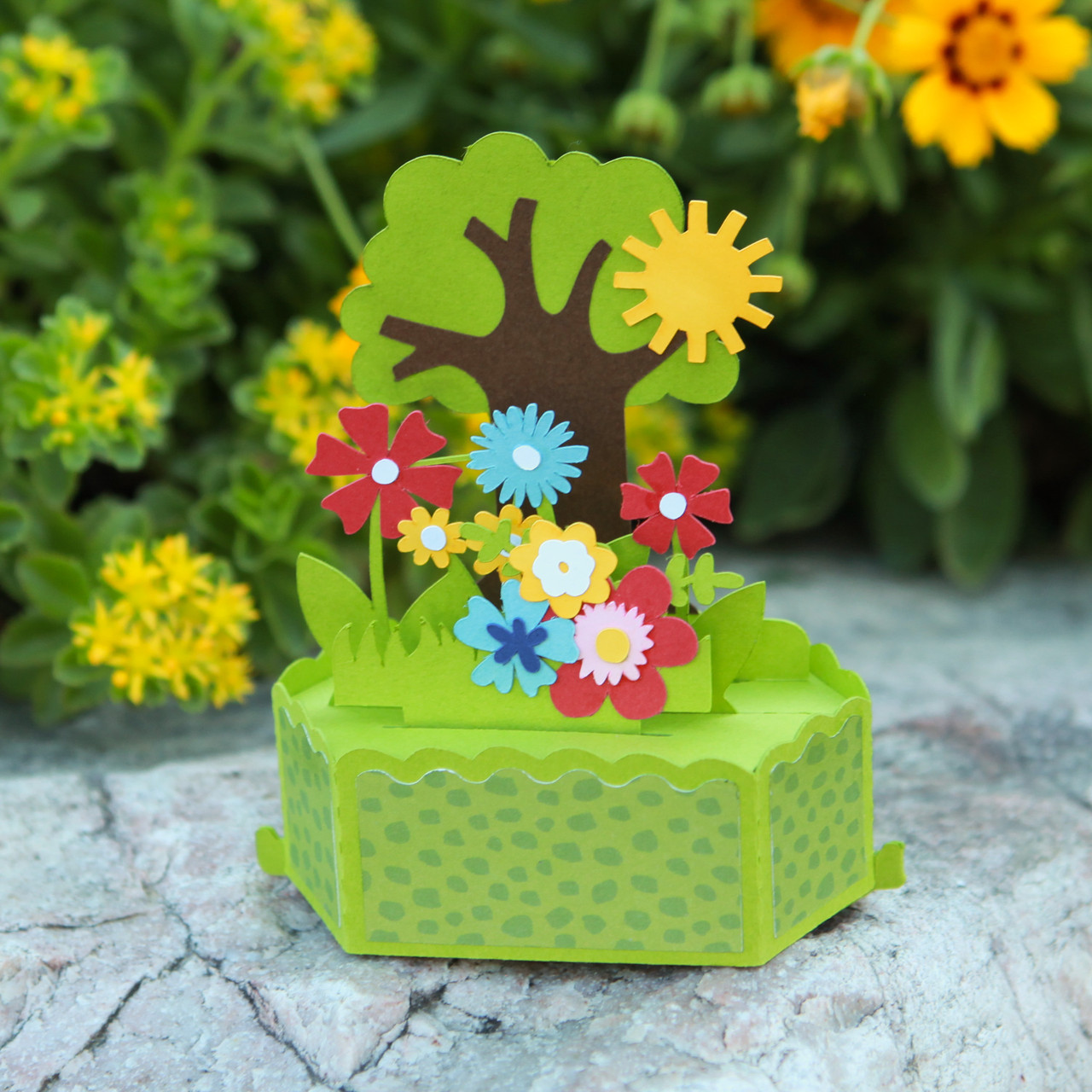 Hexagon Pop Up Card Spring Flowers - Lori Whitlock's SVG Shop
