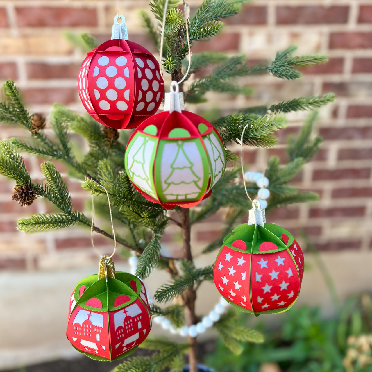 3D Shrinky Dink Christmas Ornaments (free printable) - stlMotherhood