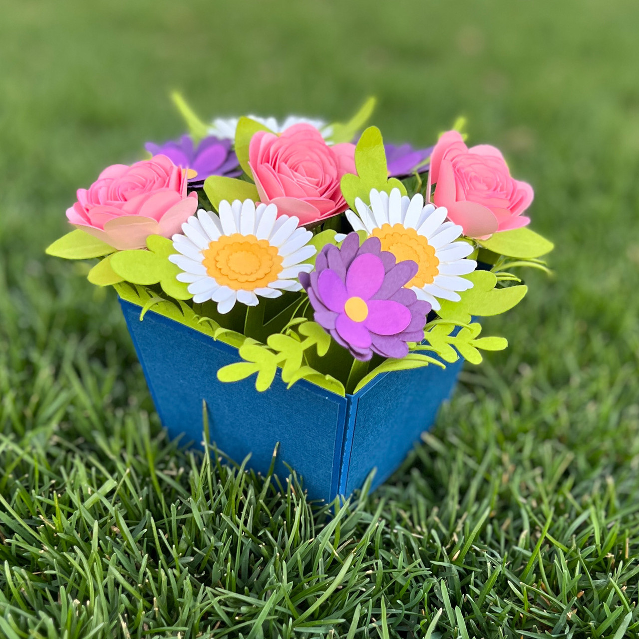 3D Flower Pot Bouquet - Lori Whitlock's SVG Shop