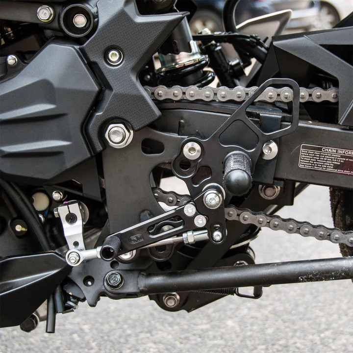 (2018-23) Kawasaki Ninja 400, (2019-23) Z400, Ninja 500 Complete Rearset