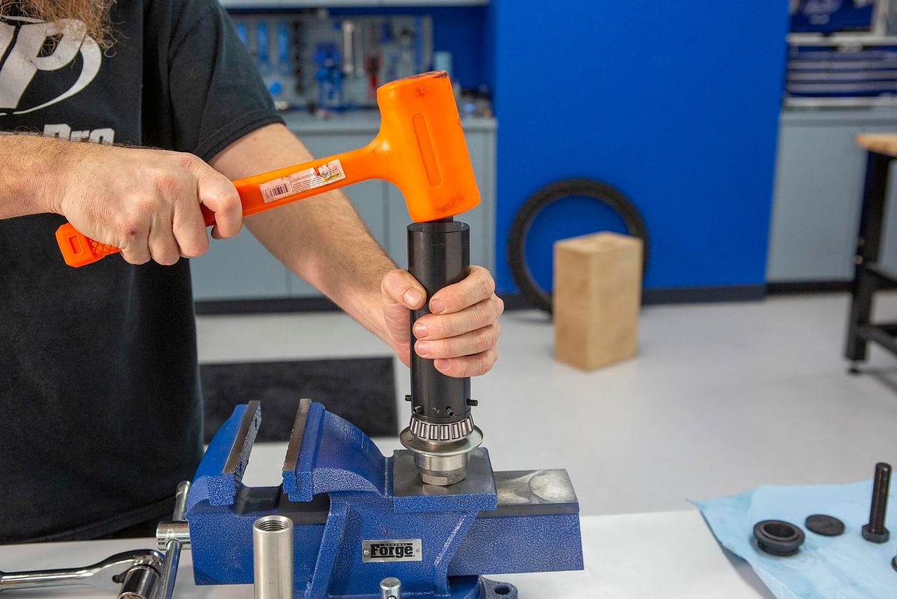 Steering Stem Bearing Tool for '14 and Up Bagger