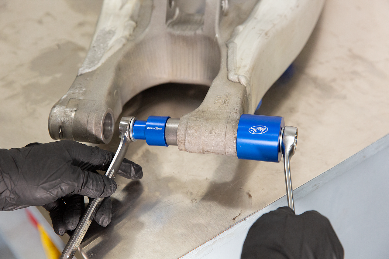 Deluxe Suspension Bearing Service Tool